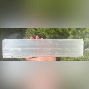SELENITE BAR